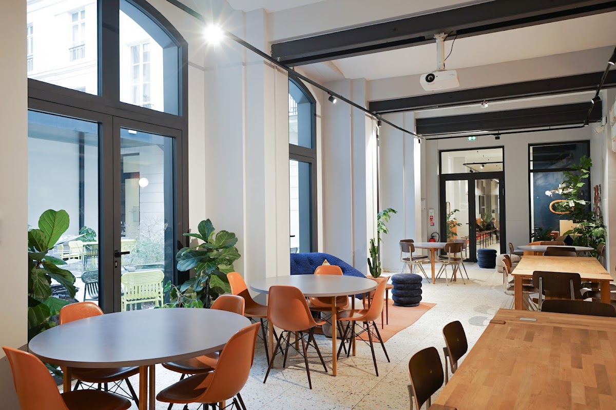 Photo de Les Nouveaux Bureaux Petites Écuries