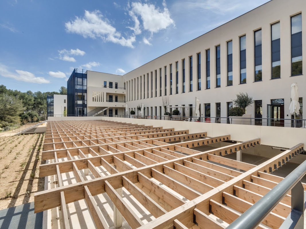 Photo de Newton Offices Golf des Milles