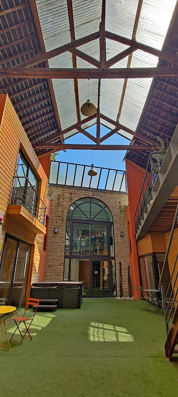 Photo de Work in Excess