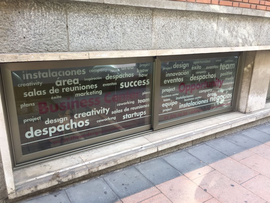 Photo de The Underground Den