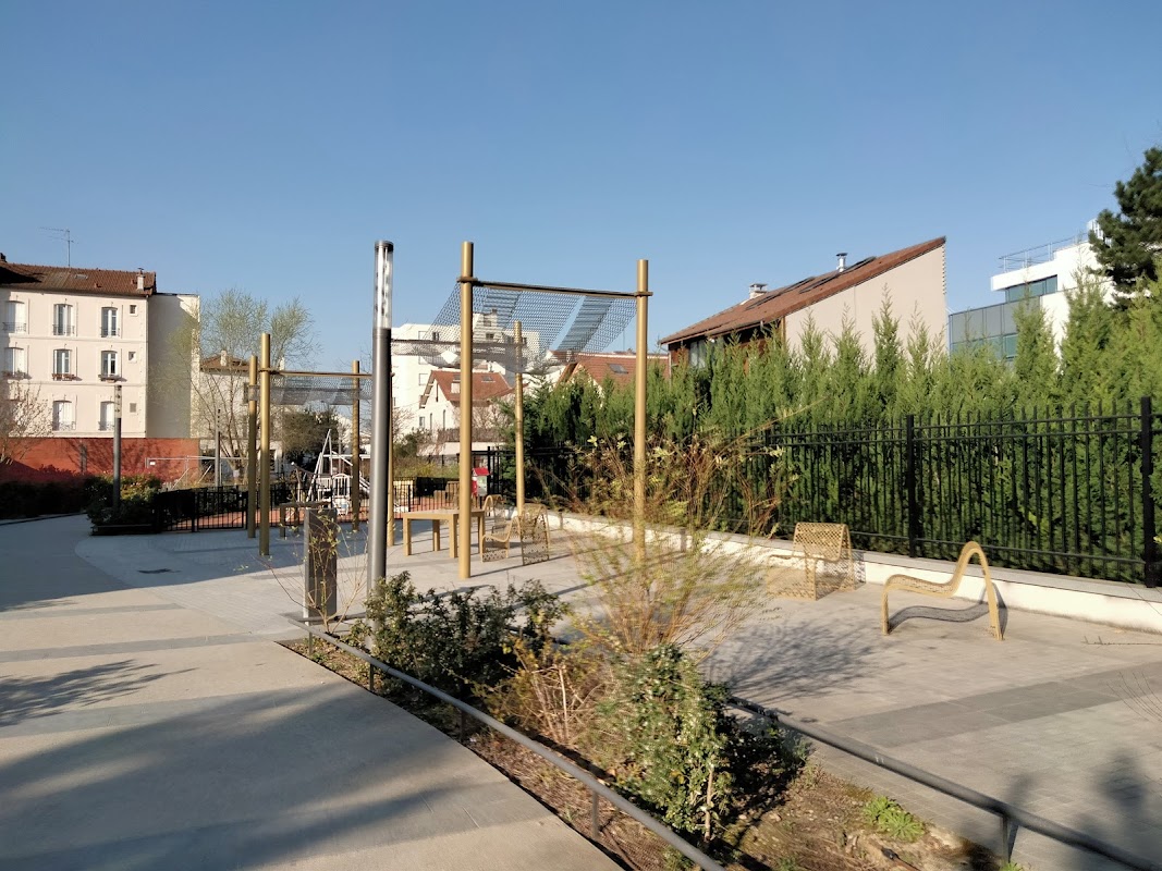 Photo de Sora Raspail Courbevoie