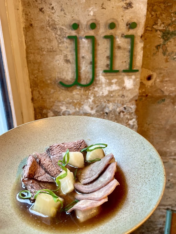 Photo de Joro Poissonnière