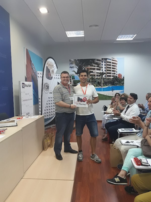 Photo de Centro De Negocios Terramar