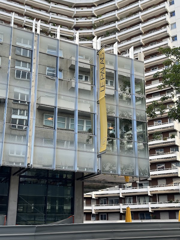 Photo de Palais Work