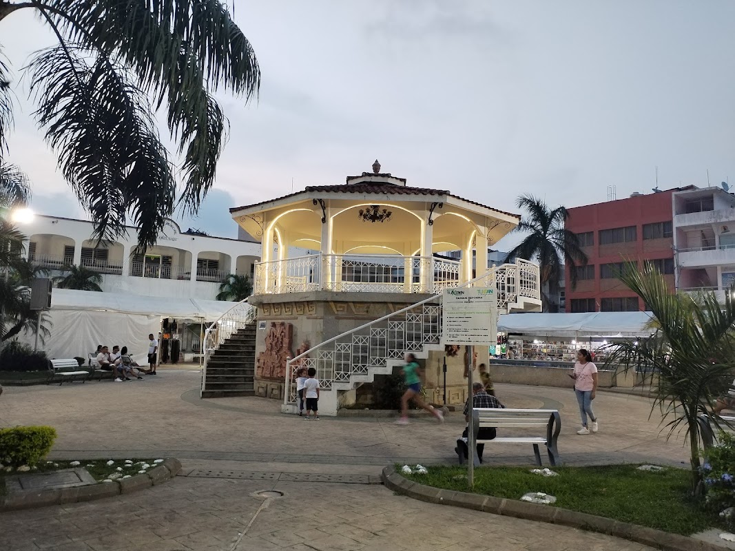 Photo de Centro Empresarial Tuxpan