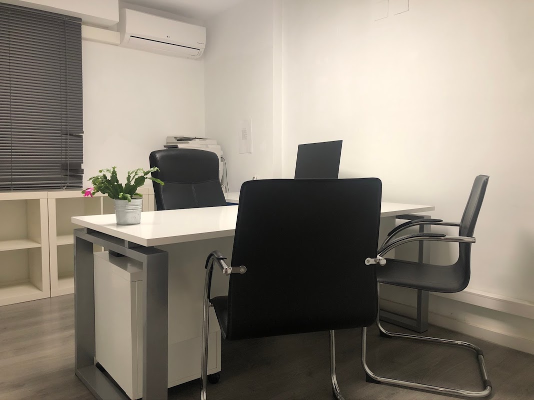 Photo de Rambla Work Center