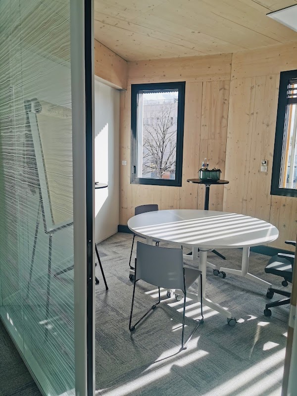 Photo de Hiptown Docks Libres