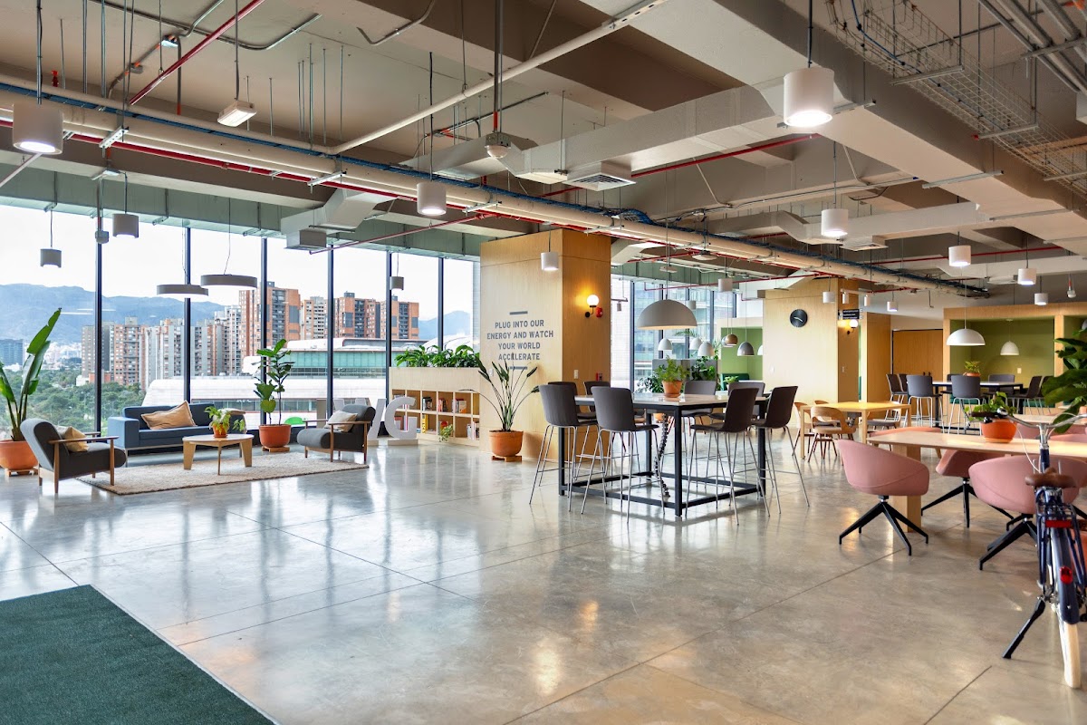 Photo de Spaces Connecta 80